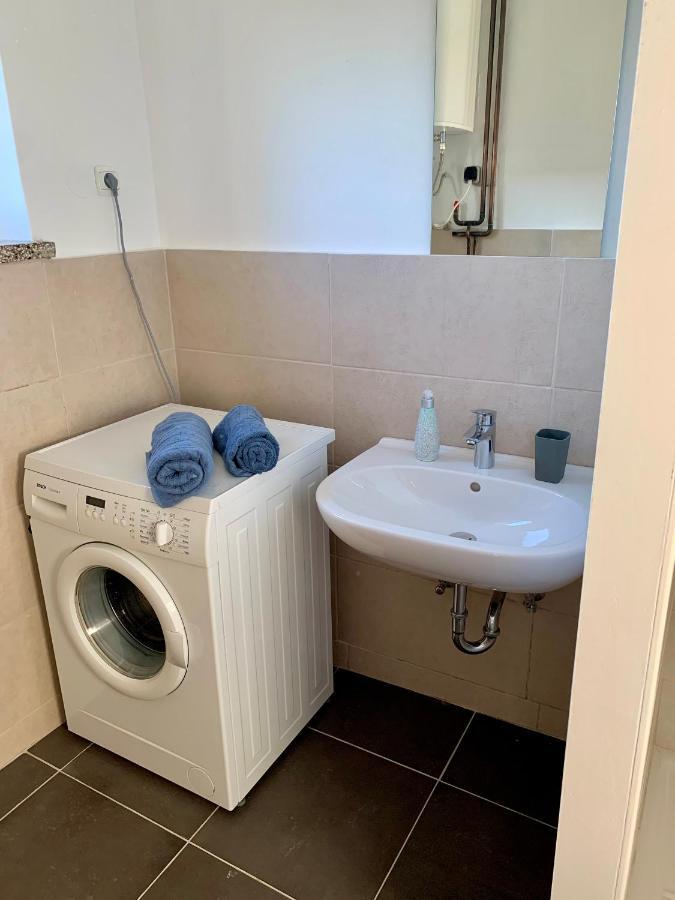 Rooms Optim Птуй Екстер'єр фото