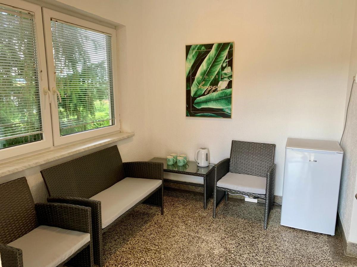 Rooms Optim Птуй Екстер'єр фото
